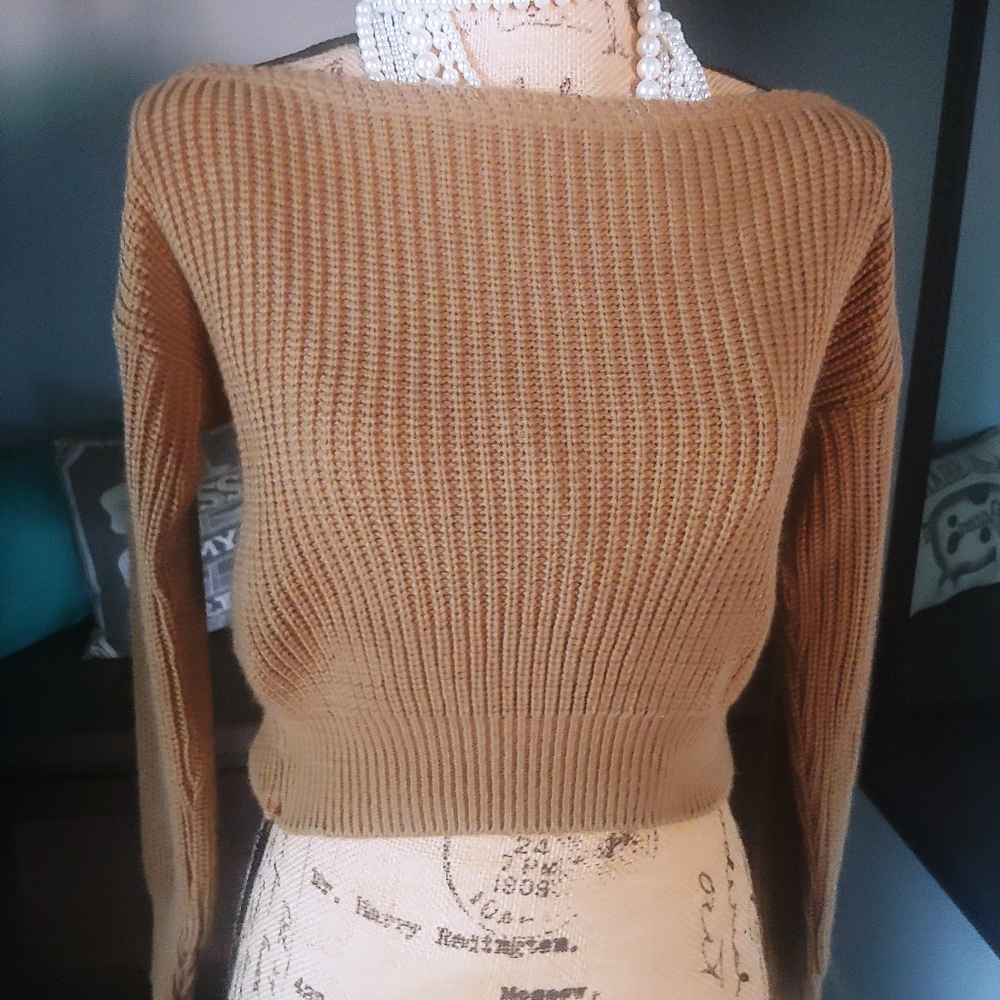 Women's knitted sweater